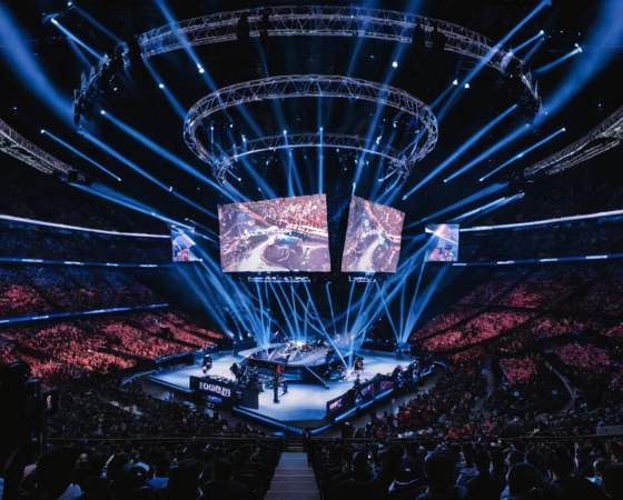 How Esports Became A Billion-Dollar Industry
